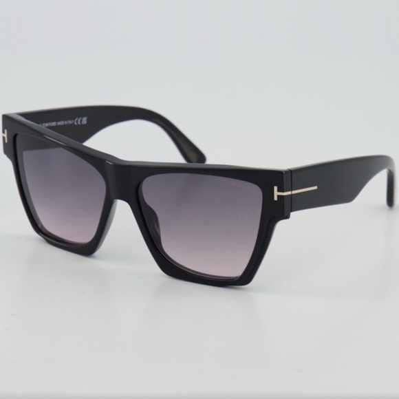 NEW Tom Ford Sunglasses - Picture 1 of 5
